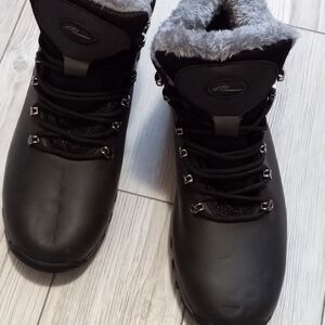 (71-4299)  Men's Winter  Boot Sz 46 (13)
